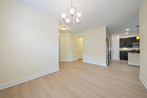 House in Sarasota, Florida 4 bedrooms, 198.72 sq.m. № 2221378 - photo 21