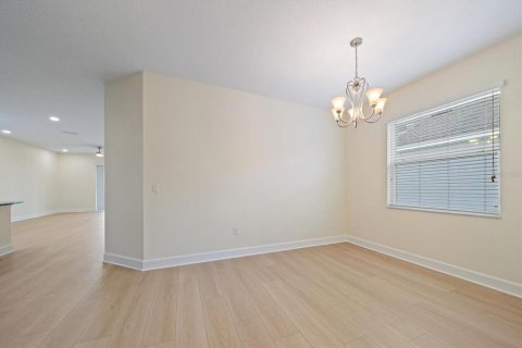 House in Sarasota, Florida 4 bedrooms, 198.72 sq.m. № 2221378 - photo 20