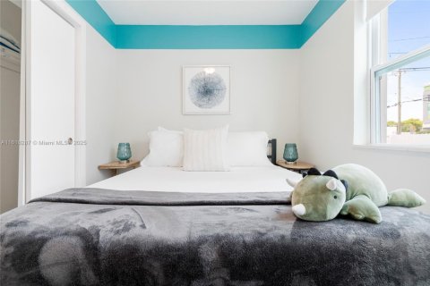 Casa en alquiler en Miami, Florida, 3 dormitorios, 115.94 m2 № 1864512 - foto 22