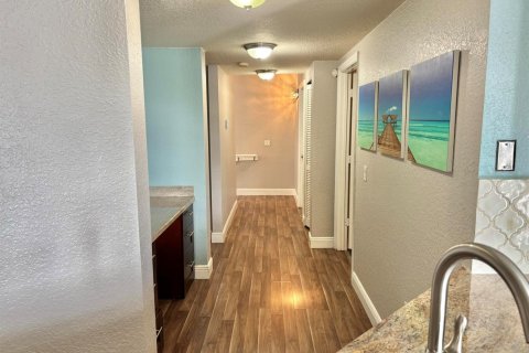 Copropriété à vendre à North Lauderdale, Floride: 3 chambres, 144.28 m2 № 2390302 - photo 3