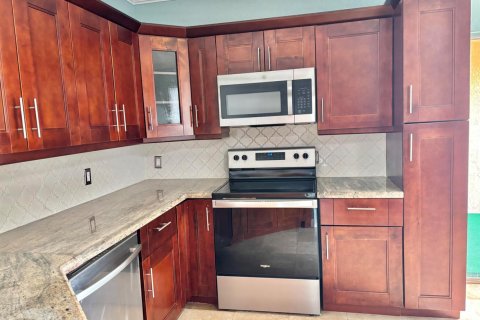 Copropriété à vendre à North Lauderdale, Floride: 3 chambres, 144.28 m2 № 2390302 - photo 6