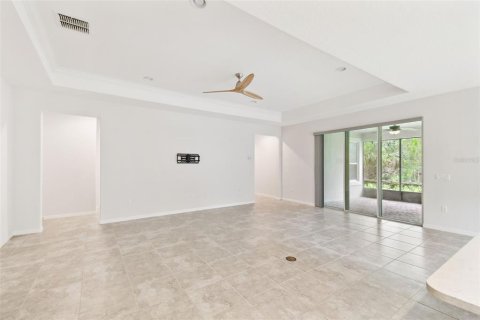Casa en venta en Kissimmee, Florida, 3 dormitorios, 225.47 m2 № 1772131 - foto 6