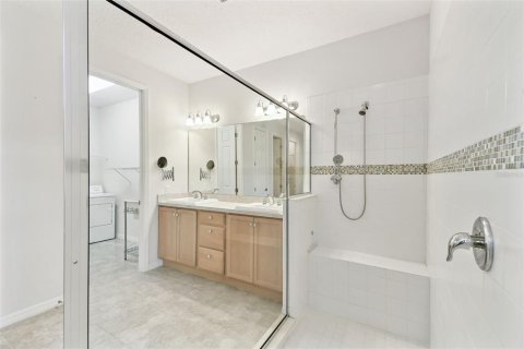 Casa en venta en Kissimmee, Florida, 3 dormitorios, 225.47 m2 № 1772131 - foto 19