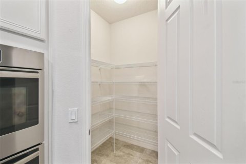 Casa en venta en Kissimmee, Florida, 3 dormitorios, 225.47 m2 № 1772131 - foto 11