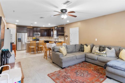 Townhouse in MAGNOLIA PARK in Riverview, Florida 2 bedrooms, 122.63 sq.m. № 1907317 - photo 8