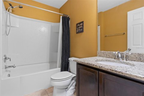 Townhouse in MAGNOLIA PARK in Riverview, Florida 2 bedrooms, 122.63 sq.m. № 1907317 - photo 9