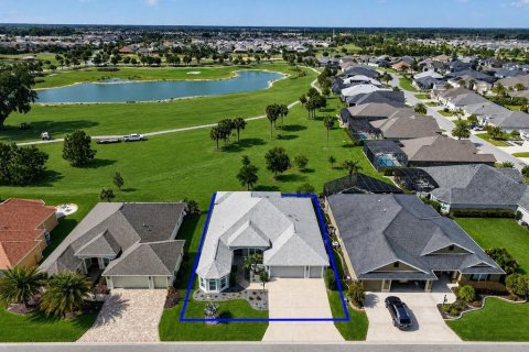 Casa en venta en The Villages, Florida, 3 dormitorios, 239.78 m2 № 2157458 - foto 2