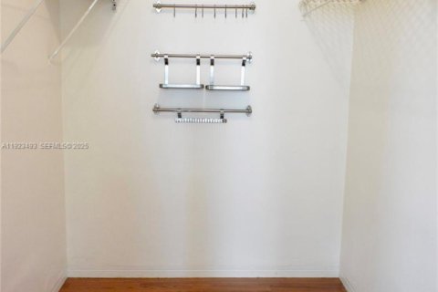 Купить кондоминиум в Майами-Бич, Флорида 1 спальня, 75.25м2, № 1982512 - фото 9