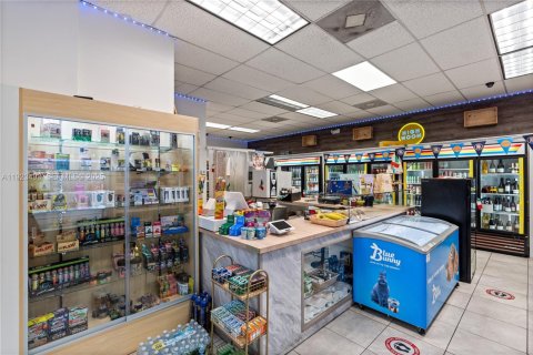 Купить кондоминиум в Майами-Бич, Флорида 1 спальня, 75.25м2, № 1982512 - фото 26