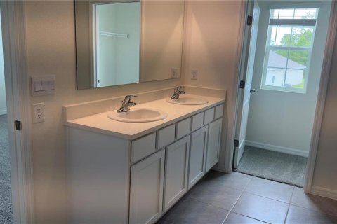 Casa en alquiler en Ocala, Florida, 5 dormitorios, 242.01 m2 № 1822889 - foto 8