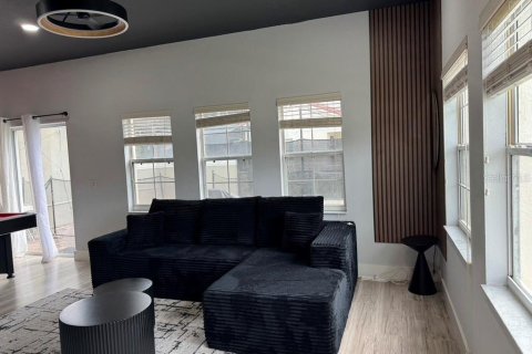 Touwnhouse à louer à Kissimmee, Floride: 4 chambres, 151.99 m2 № 2398639 - photo 3