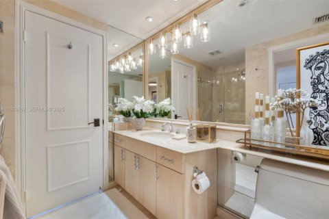 Снять в аренду кондоминиум в Майами, Флорида 2 спальни, 152.55м2, № 1992374 - фото 15