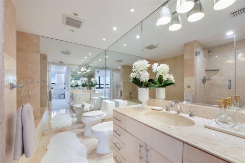 Снять в аренду кондоминиум в Майами, Флорида 2 спальни, 152.55м2, № 1992374 - фото 14