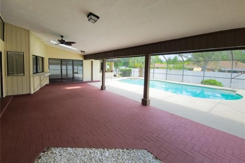House in Palm Coast, Florida 3 bedrooms, 219.62 sq.m. № 1263999 - photo 23