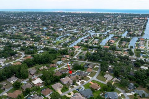 House in Palm Coast, Florida 3 bedrooms, 219.62 sq.m. № 1263999 - photo 29
