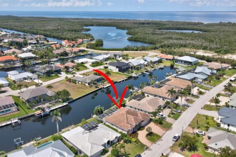 Casa en venta en Punta Gorda, Florida, 3 dormitorios, 217.11 m2 № 1687024 - foto 24