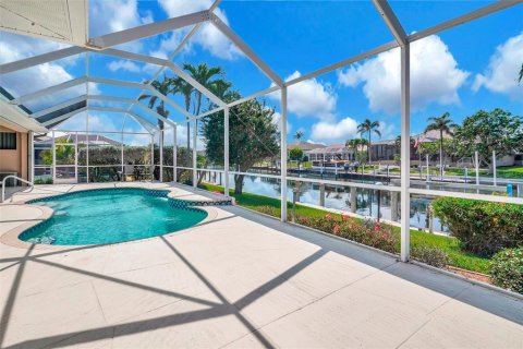 Casa en venta en Punta Gorda, Florida, 3 dormitorios, 217.11 m2 № 1687024 - foto 14