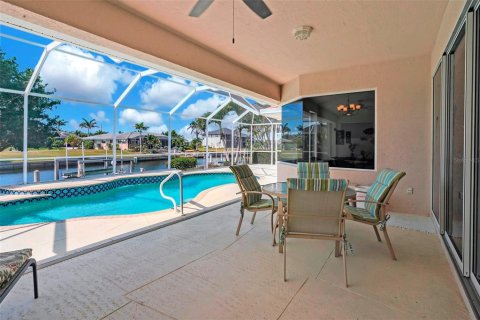Casa en venta en Punta Gorda, Florida, 3 dormitorios, 217.11 m2 № 1687024 - foto 16