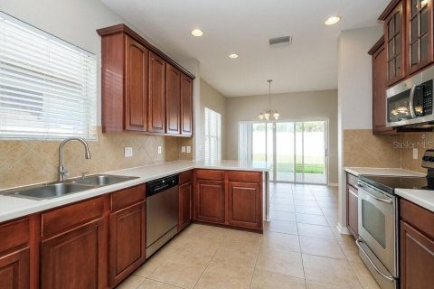 House in Riverview, Florida 3 bedrooms, 177.35 sq.m. № 1855522 - photo 7