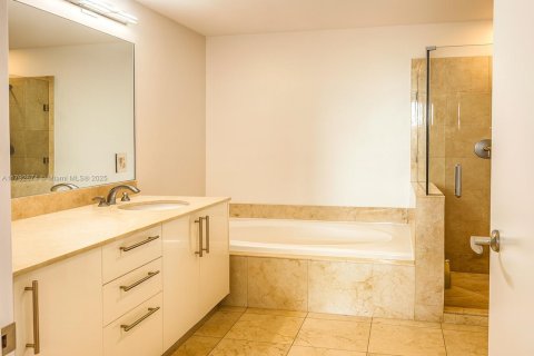 Купить кондоминиум в Авентура, Флорида 2 спальни, 171.5м2, № 1926608 - фото 9