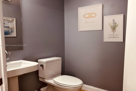 Купить кондоминиум в Авентура, Флорида 2 спальни, 171.5м2, № 1926608 - фото 13