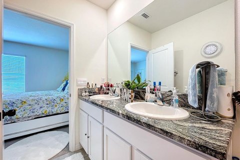 Townhouse in Wesley Chapel, Florida 3 bedrooms, 155.43 sq.m. № 1640713 - photo 24