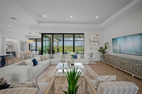 House in Nokomis, Florida 4 bedrooms, 403.01 sq.m. № 1819180 - photo 8