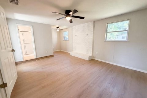Villa ou maison à vendre à Orlando, Floride: 2 chambres, 118.45 m2 № 2142565 - photo 11