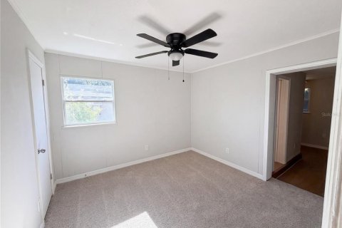 Villa ou maison à vendre à Orlando, Floride: 2 chambres, 118.45 m2 № 2142565 - photo 13