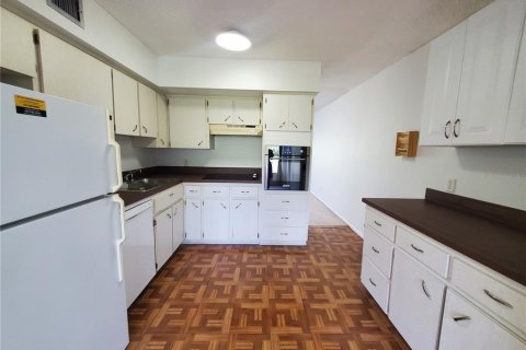 Condominio en alquiler en Clearwater, Florida, 2 dormitorios, 99.41 m2 № 1724819 - foto 9