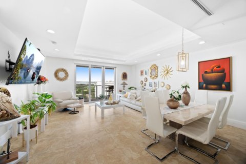 Copropriété à louer à Miami Beach, Floride: 2 chambres, 120.4 m2 № 1968670 - photo 4