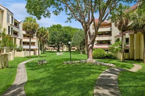 Copropriété à louer à Miami, Floride: 1 chambre, 91.04 m2 № 1897952 - photo 3