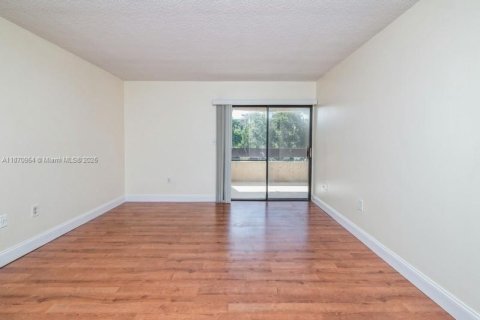 Copropriété à louer à Miami, Floride: 1 chambre, 91.04 m2 № 1897952 - photo 20