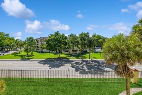 Copropriété à louer à Miami, Floride: 1 chambre, 91.04 m2 № 1897952 - photo 24