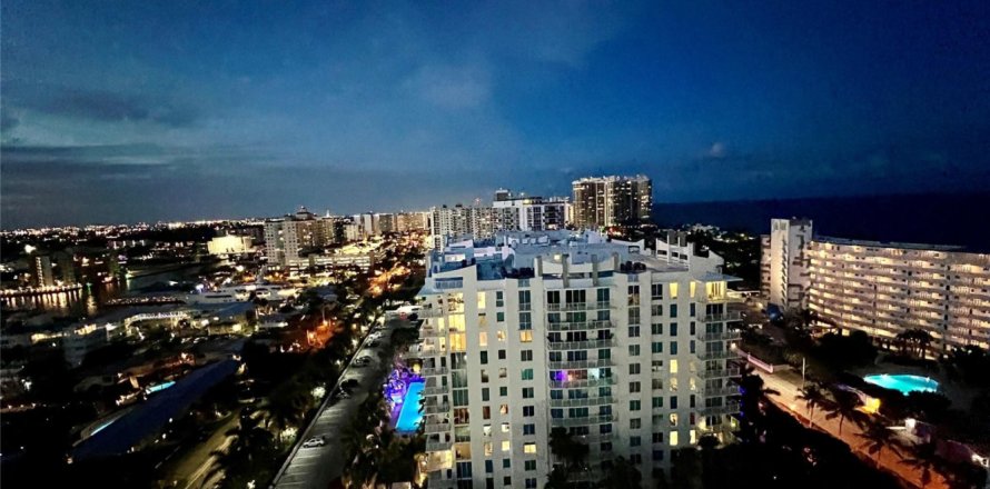 Condominio en Fort Lauderdale, Florida, 1 dormitorio  № 1050292