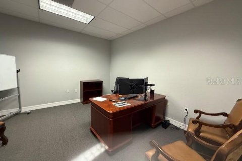 Commercial property in Lake Suzy, Florida 193.79 sq.m. № 1735490 - photo 11