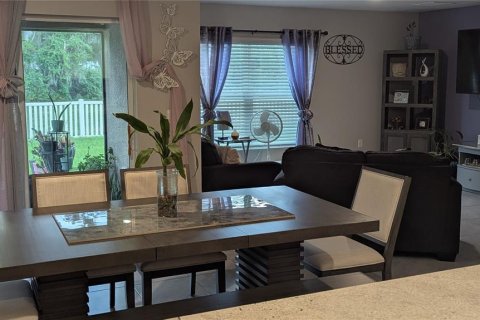 Villa ou maison à vendre à Plant City, Floride: 4 chambres, 171.5 m2 № 2102052 - photo 6