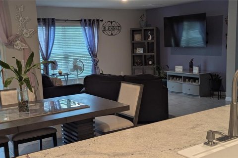 Villa ou maison à vendre à Plant City, Floride: 4 chambres, 171.5 m2 № 2102052 - photo 8