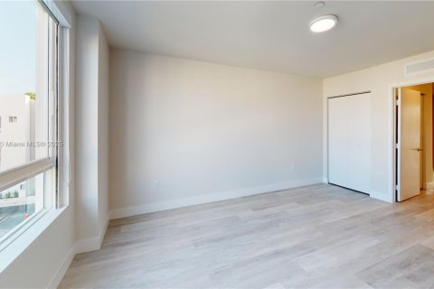 Купить кондоминиум в Майами, Флорида 2 спальни, 118.26м2, № 1896971 - фото 20