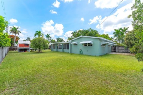 House in Homestead, Florida 3 bedrooms, 166.76 sq.m. № 1829022 - photo 25
