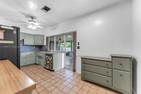 House in Homestead, Florida 3 bedrooms, 166.76 sq.m. № 1829022 - photo 14