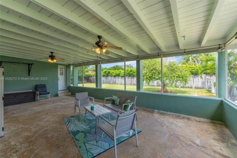 House in Homestead, Florida 3 bedrooms, 166.76 sq.m. № 1829022 - photo 5