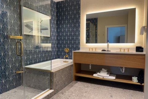 Condominio en venta en Kissimmee, Florida, 1 dormitorio, 117.71 m2 № 1527731 - foto 8