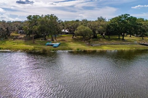 House in Riverview, Florida 4 bedrooms, 300.72 sq.m. № 2166970 - photo 8