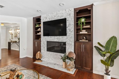 House in Riverview, Florida 4 bedrooms, 300.72 sq.m. № 2166970 - photo 12