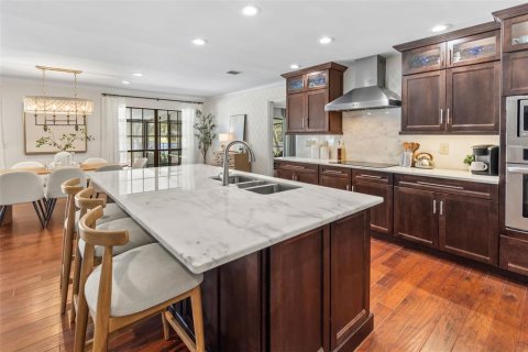 House in Riverview, Florida 4 bedrooms, 300.72 sq.m. № 2166970 - photo 22