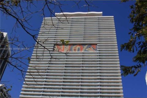 Condominio en venta en Miami, Florida, 1 dormitorio, 78.5 m2 № 2034280 - foto 29