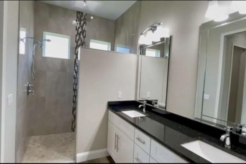 Casa en venta en Palm Coast, Florida, 3 dormitorios, 204.2 m2 № 1791955 - foto 5