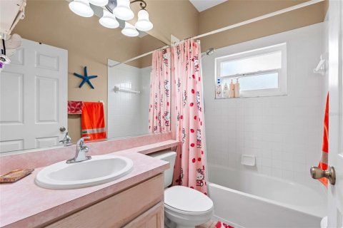 Villa ou maison à vendre à Bradenton, Floride: 3 chambres, 174.75 m2 № 2143298 - photo 11