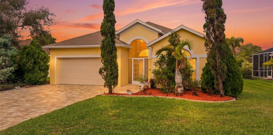 Villa ou maison à Bradenton, Floride 3 chambres, 174.75 m2 № 2143298